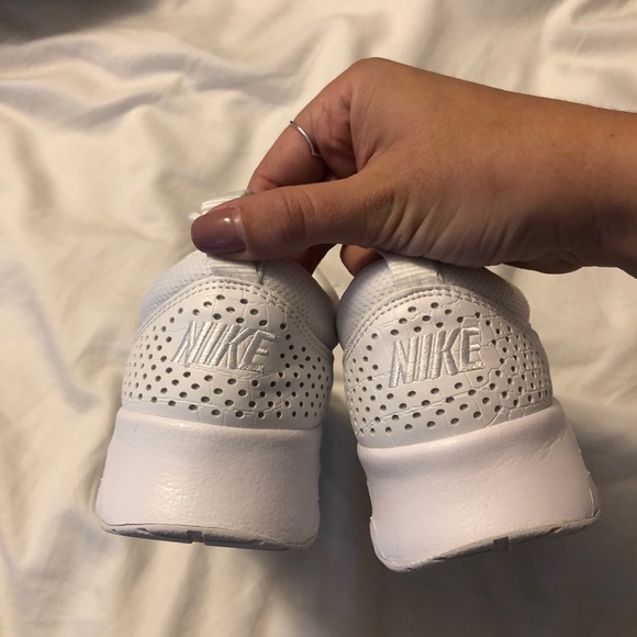 Nike Air Max Thea - Picture 4 of 5